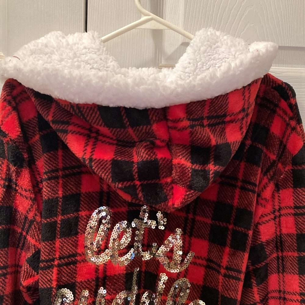 Plaid Red and Black Women's Robe - Picture 4 of 7